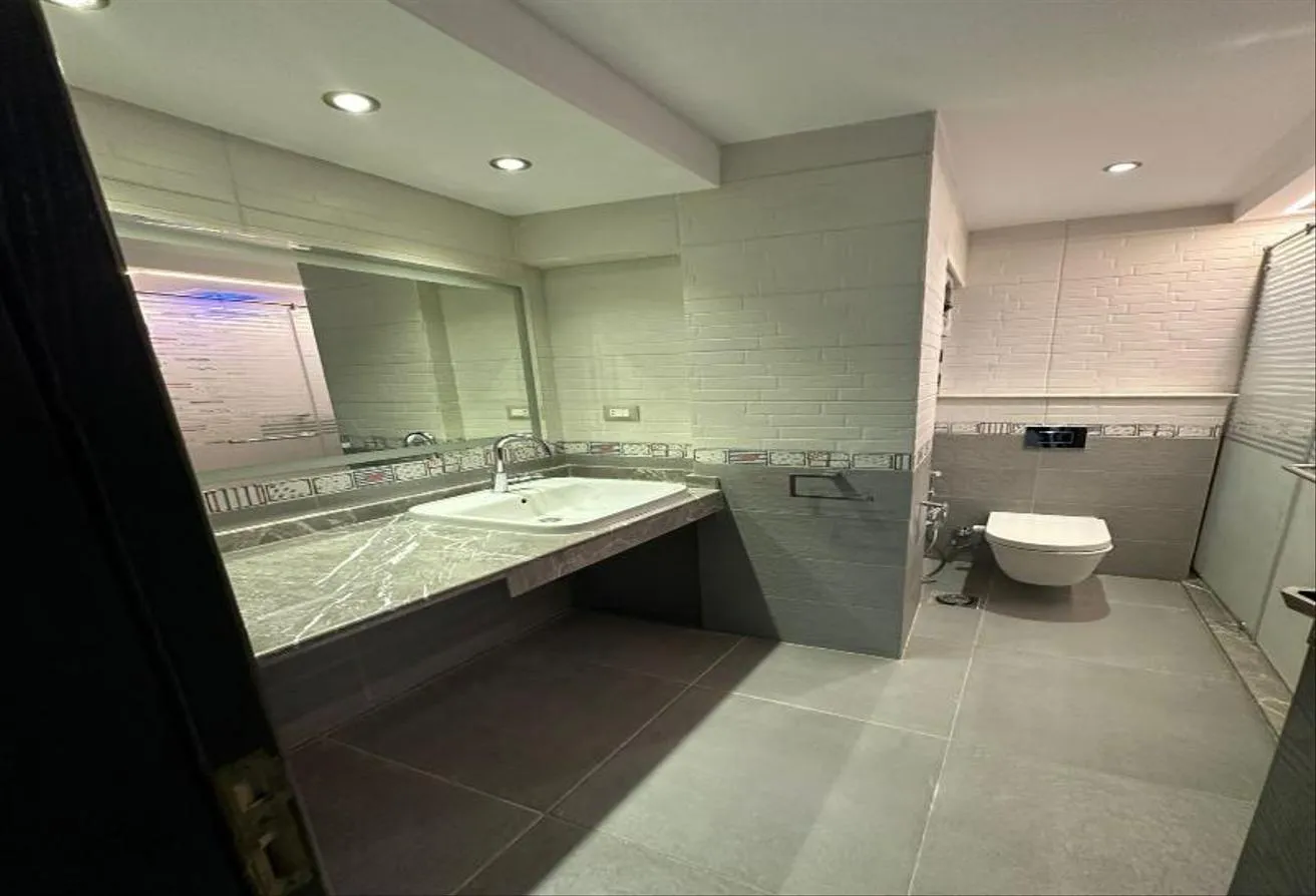 Gallery Image 29