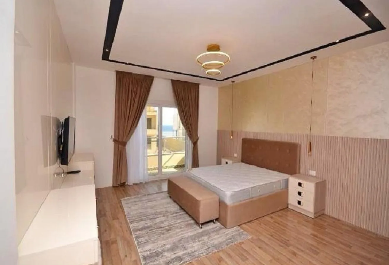 Gallery Image 9