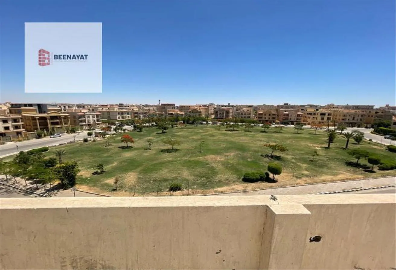 Sale in El Banafseg 4: للبيع 220م في البنفغسج فيلات فيو  اكبر جاردن صريح