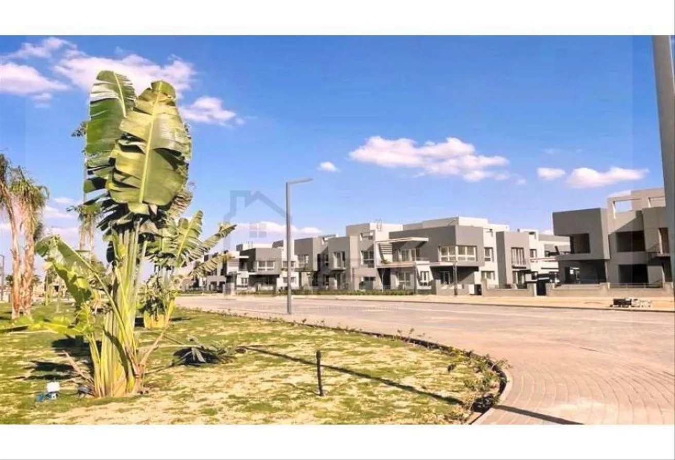 Sale in Kayan: TownHouse Best Price Prime Location