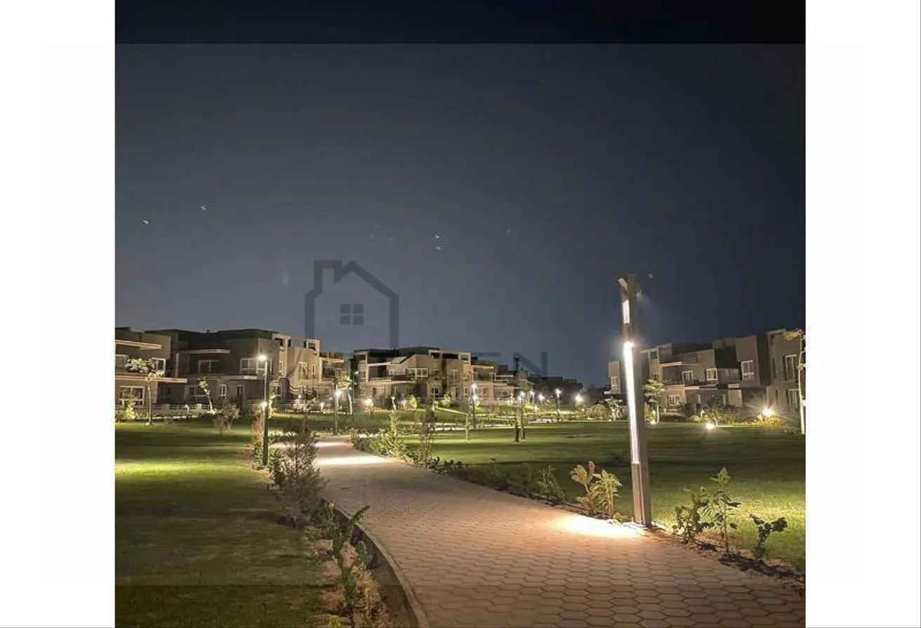 Sale in Kayan: TownHouse Corner Best Price Prime Location