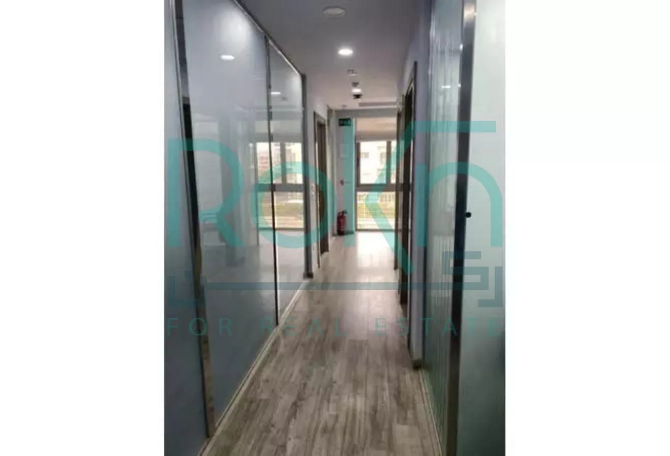 Gallery Image 6