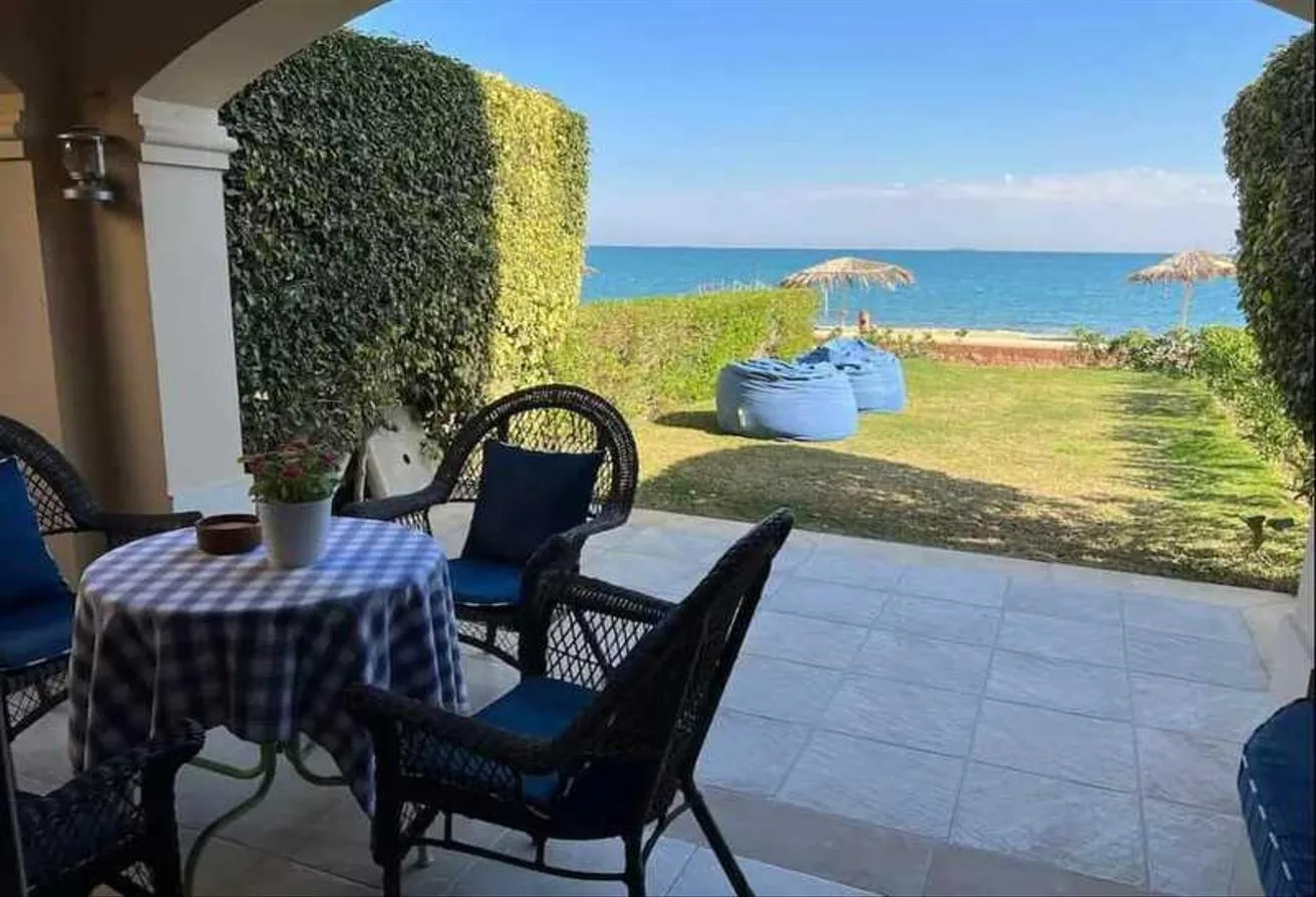 Sale in La vista Ras El Hikma: Standalone Direct Private Lagoon Facing North