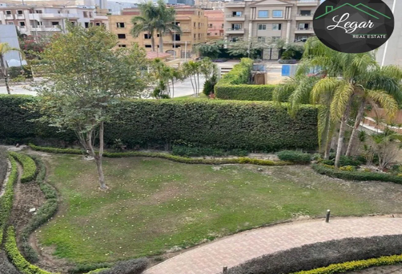 Sale in Jewar: For sale apartment in Jawar Compound 3 bedrooms