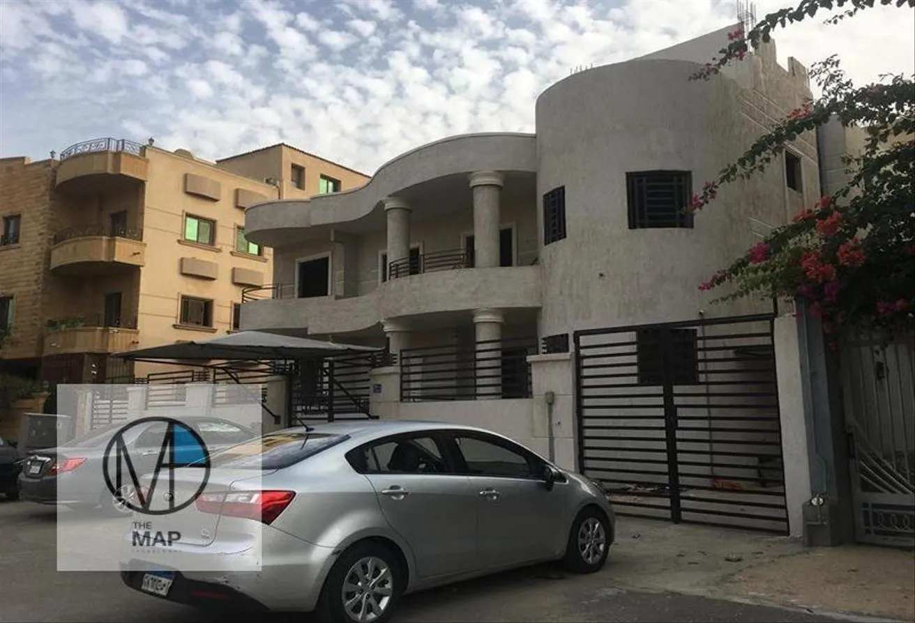 Sale in Al Narges 3: 6BR Villa for sale in Al-Narges 8 New Cairo