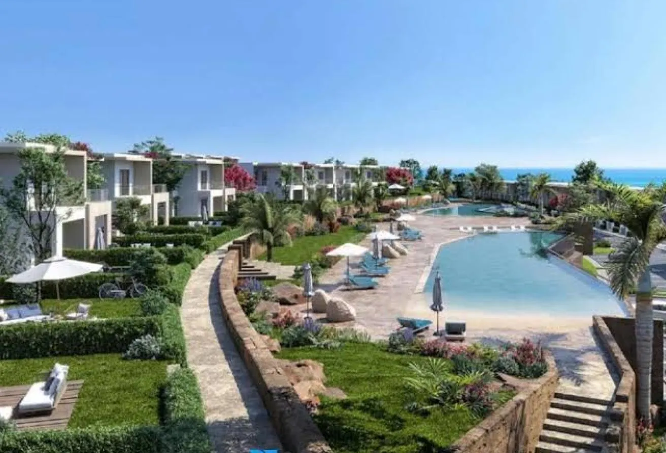 Sale in Seashore: Resale Townhouse Corner Direct on Lagoon