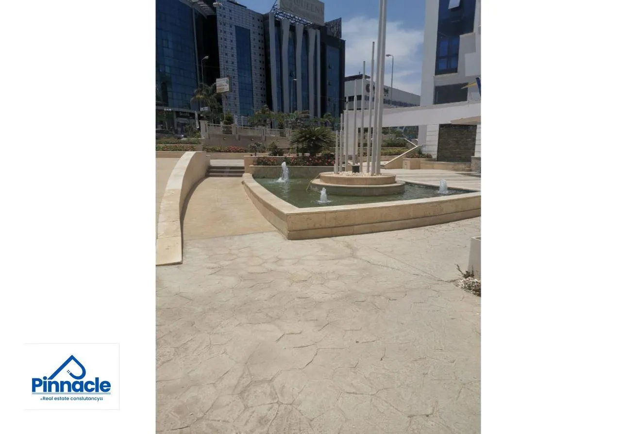 Rent in North Teseen St.: Office Space|fully finished |450Sqm| DownTown