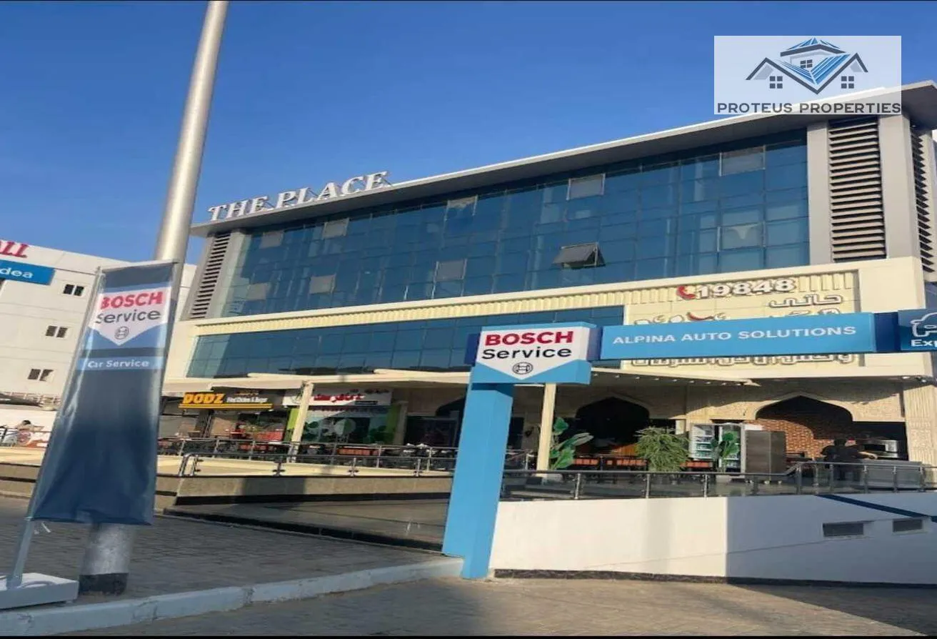 Rent in The 1st Settlement: عيادات في البنفسج في  مول the palace