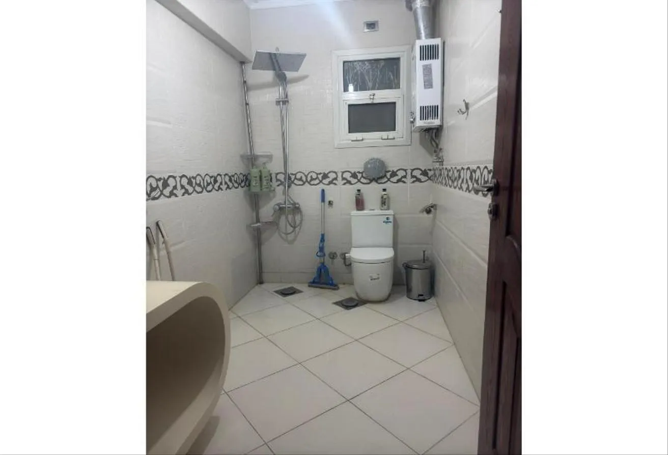 Gallery Image 18