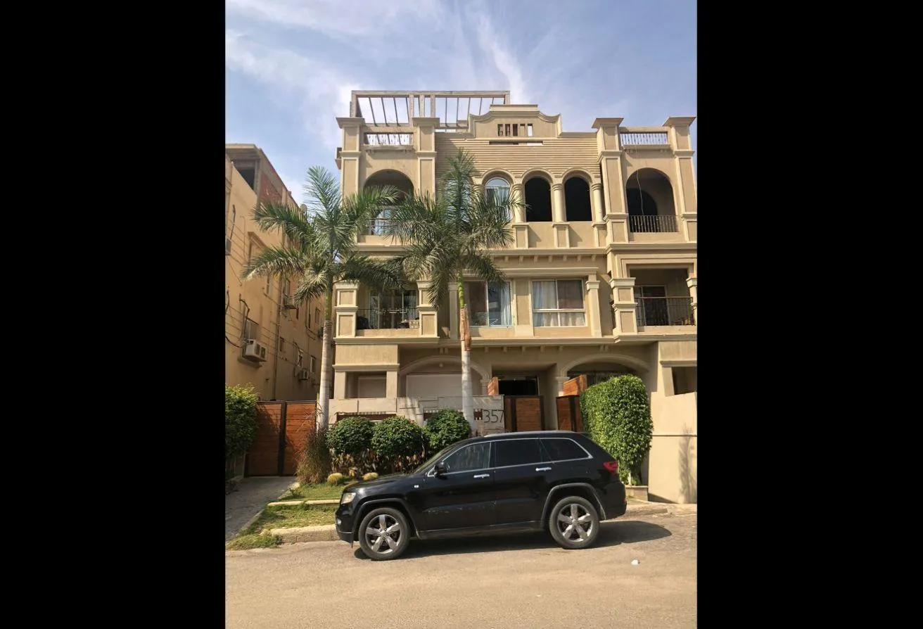 Rent in West Golf: Duplex for rent fully furnished in West Golf