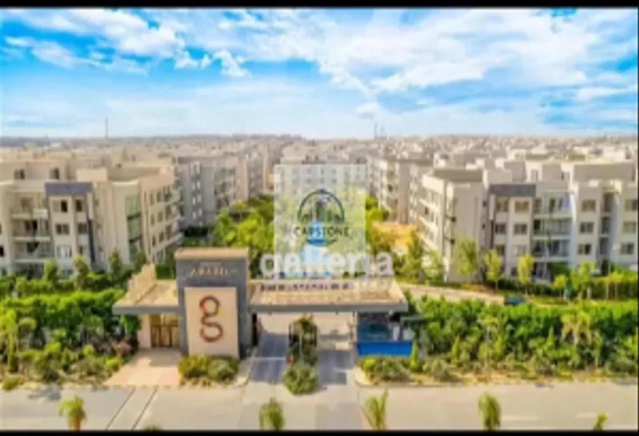 Sale in Galleria Moon Valley: Penthouse for Sale in New Cairo - Semi Finished