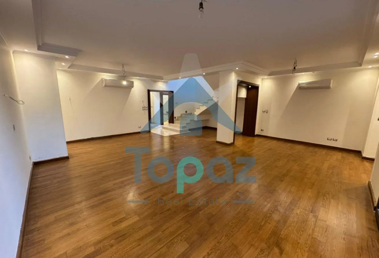Rent in Westown: Town House For Rent at Courtyard Sodic west
