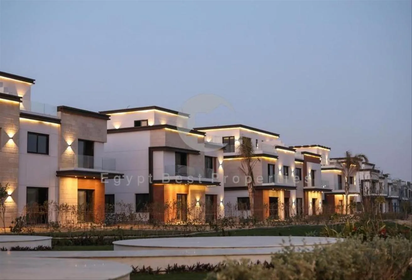 Sale in Glen: TOWNHOUSE IN GLEN BY IL CAZAR NEW CAIRO