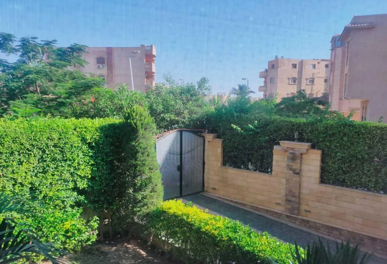 Sale in 10th District: Duplex for sale in the tenth district Sheikh Zayed