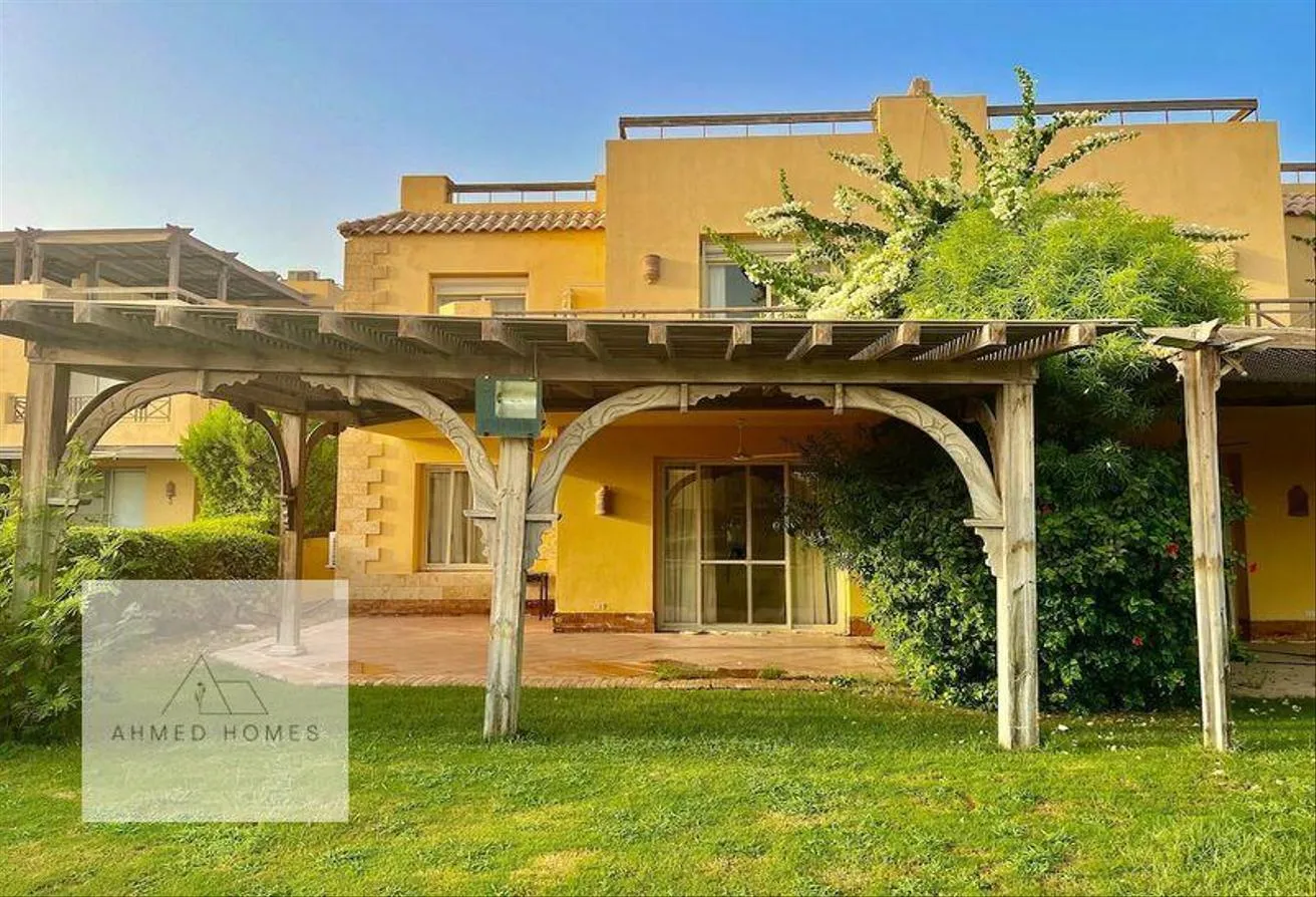 Rent in Al Ein Bay: Luxury 5BR Villa Sea View- RENT in EINBAY