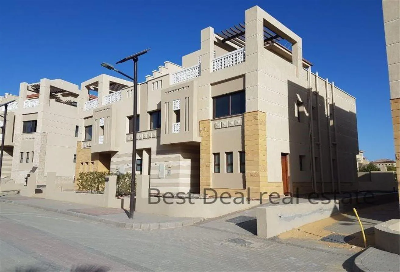 Sale in Green 3: For sale twin house in Green 4 Compound Mabbany Edris sheikh zayed