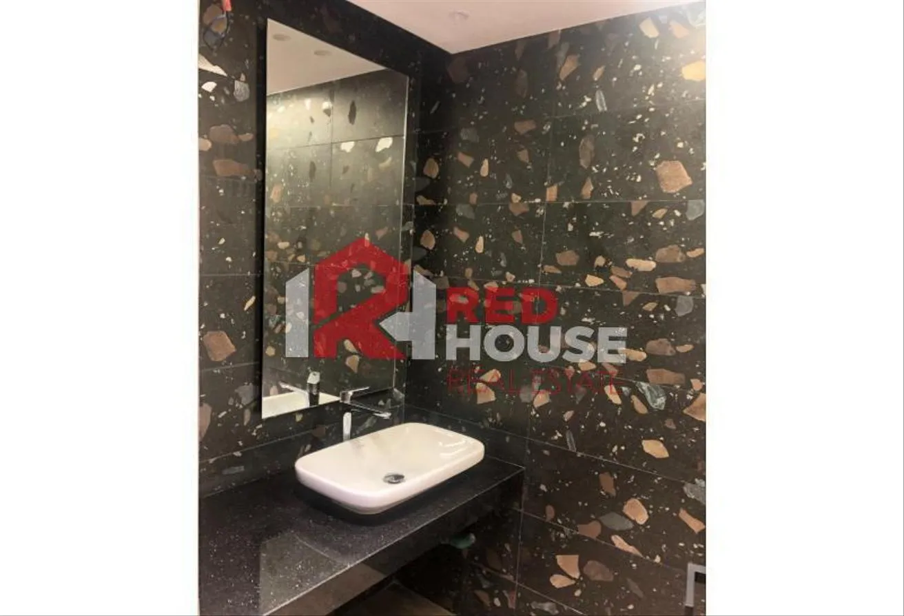 Gallery Image 15