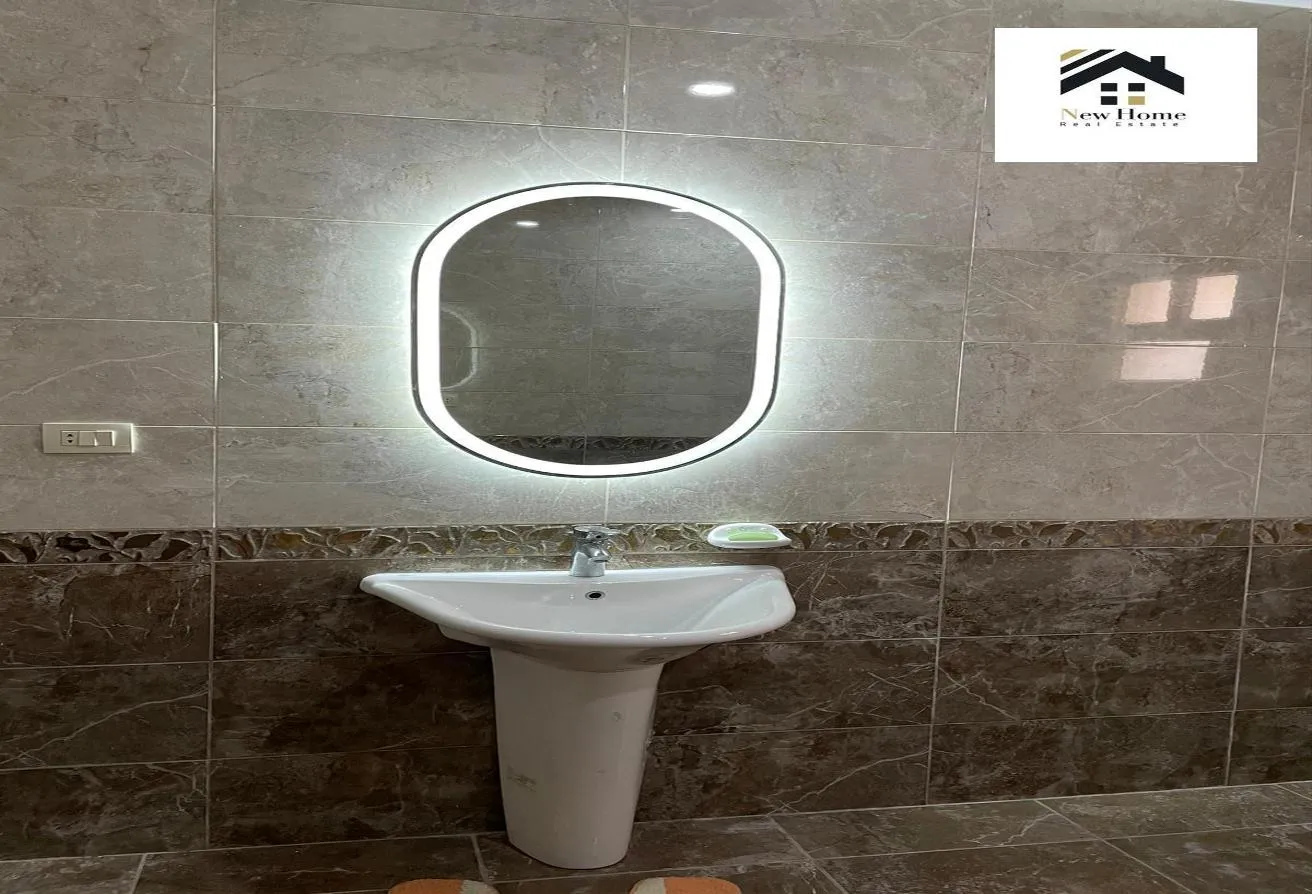 Sale in El Yasmeen 7: فيلا للبيع في الياسمين 7 التجمع الأول