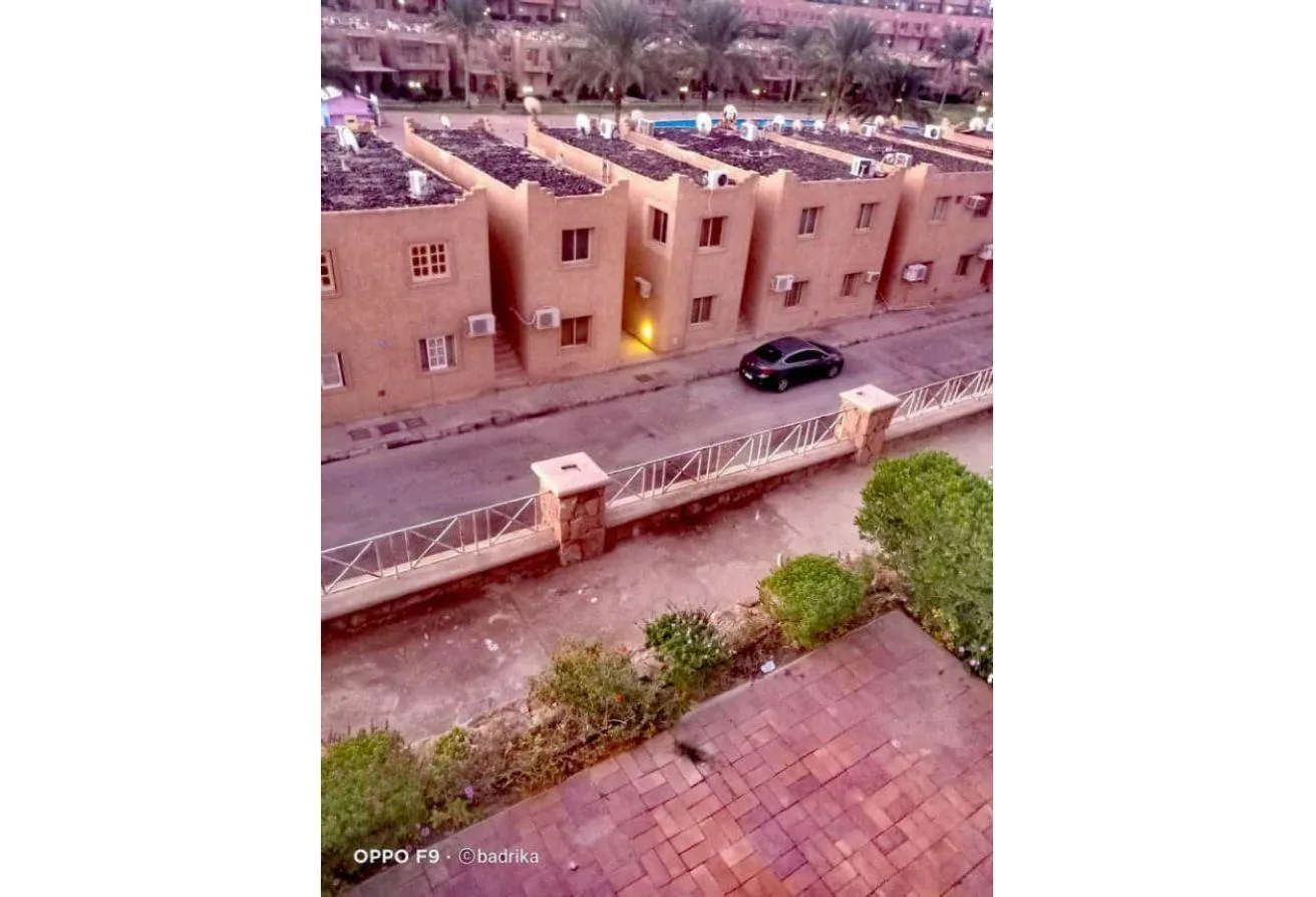 Sale in Stella Di Mare Sea View: الحق دلوقتي مكانك فى ستيلا سي فيو فى العين السخنه