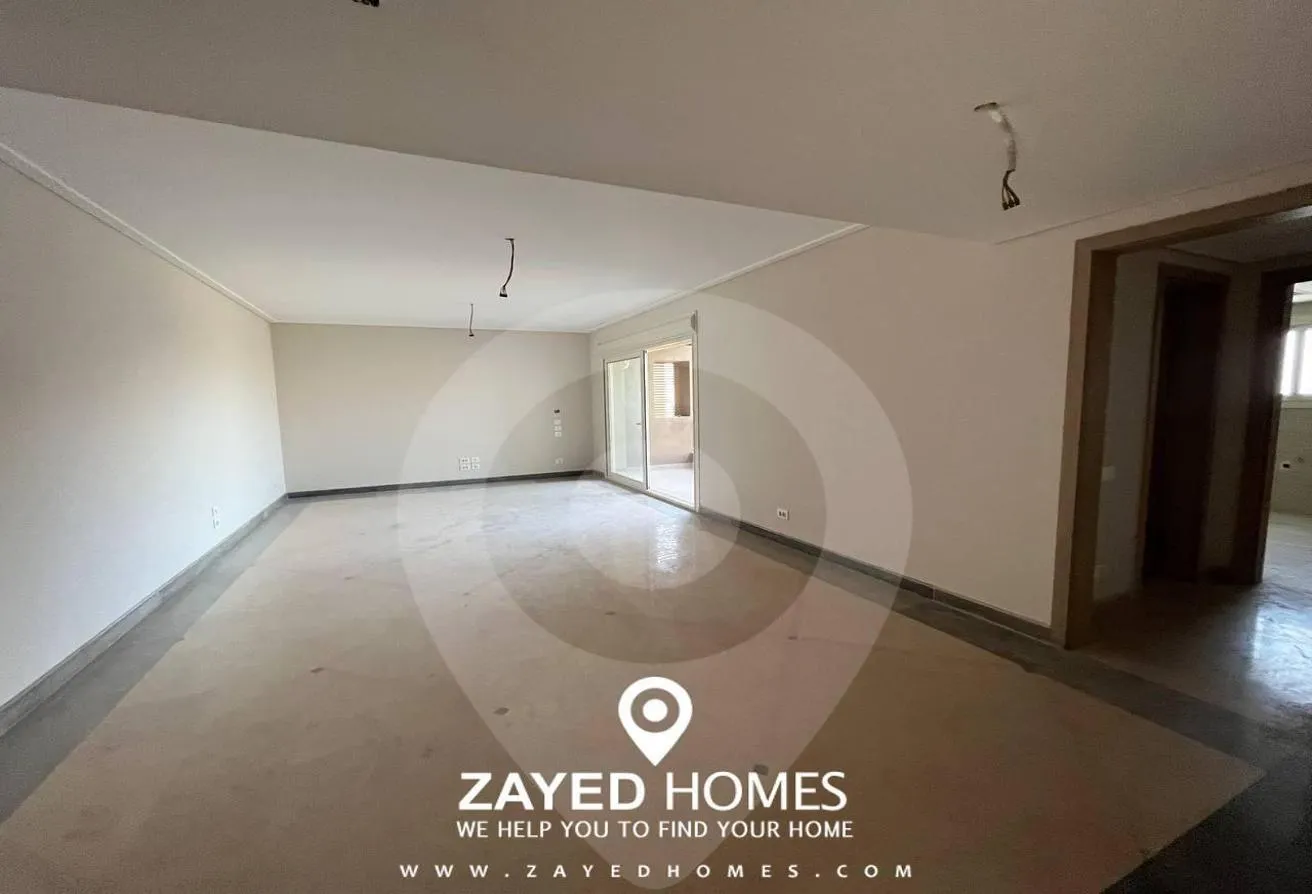 Sale in New Giza: Land prime Location 1200 M 1st Row GOLF