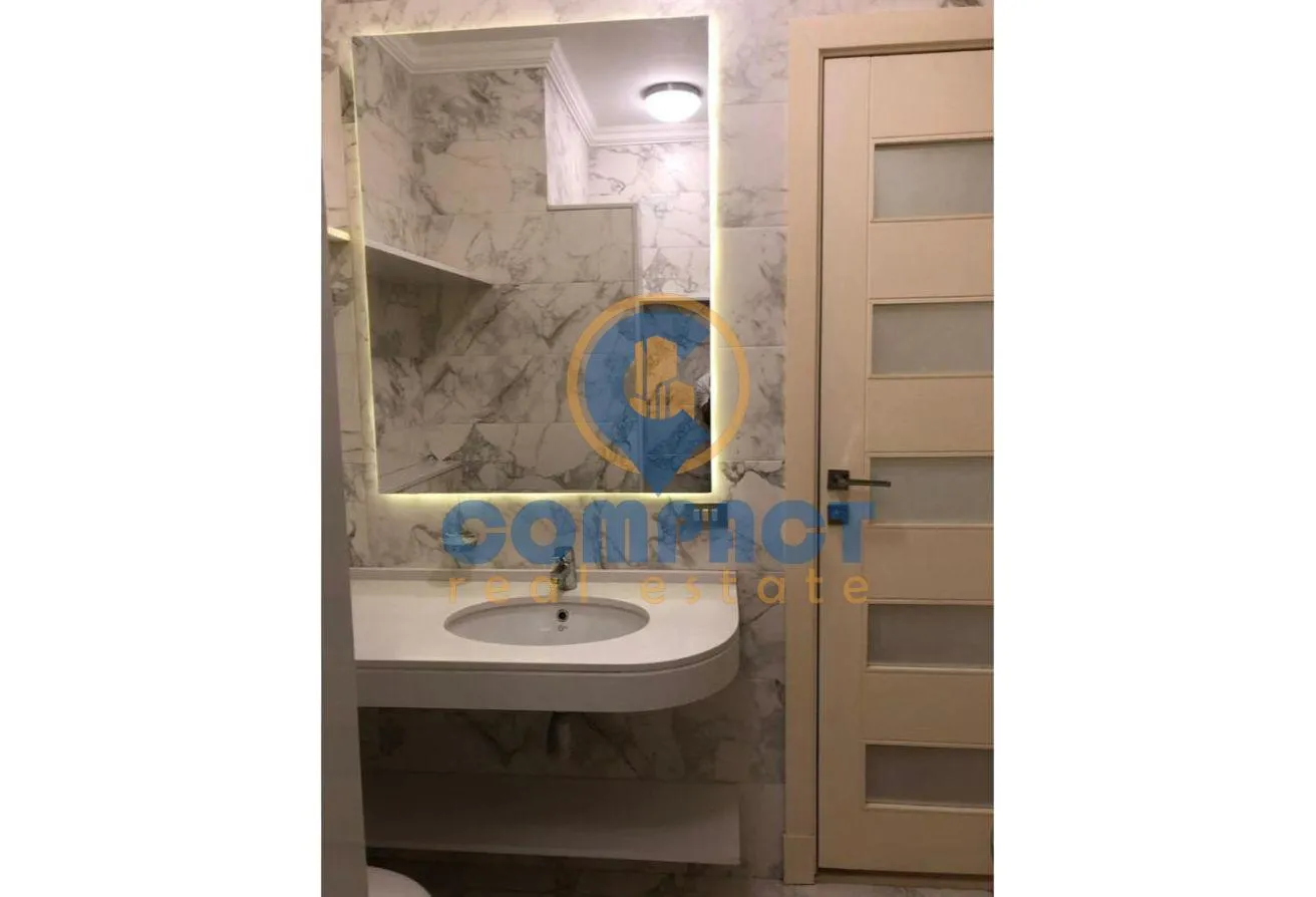 Gallery Image 14