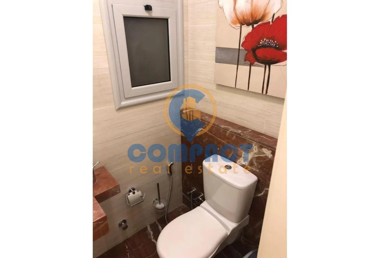 Gallery Image 16