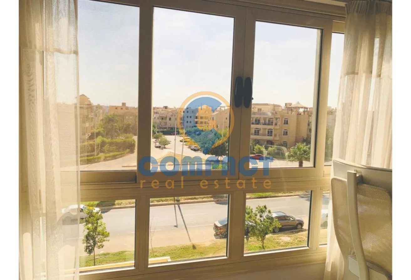 Sale in 10th District: Great view of main street, super deluxe finishing