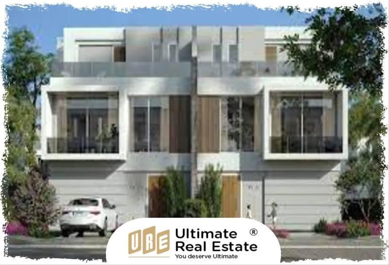 Sale in El Patio Town: Town house in el patio town with installments