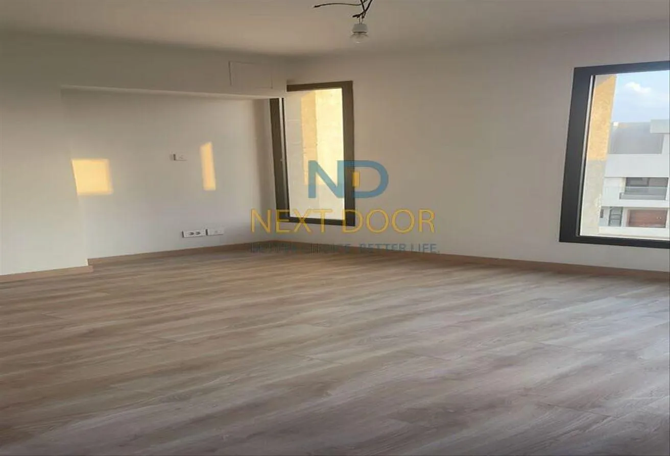 Sale in Al Burouj Compound: Duplex Ready to Move and Finished in Al Burouj