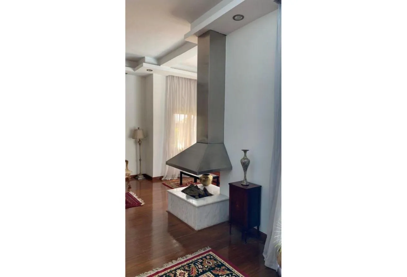 Gallery Image 11
