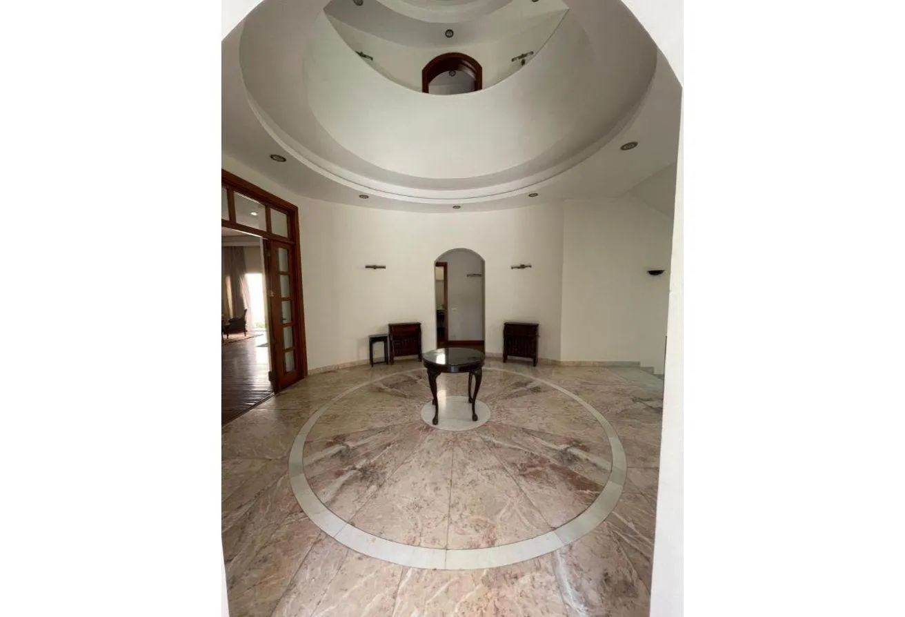 Gallery Image 15