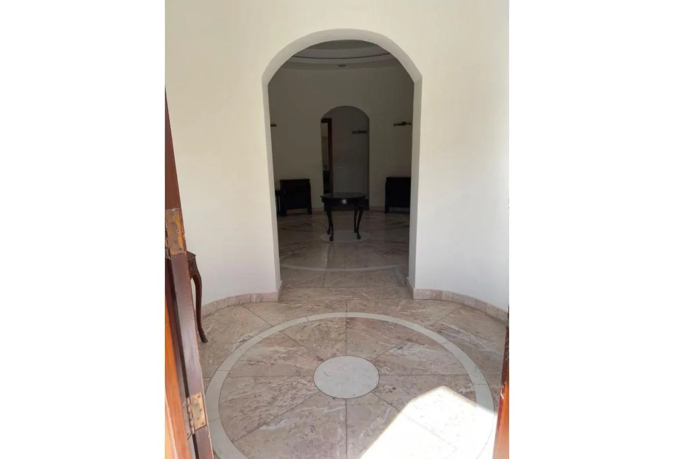 Gallery Image 16