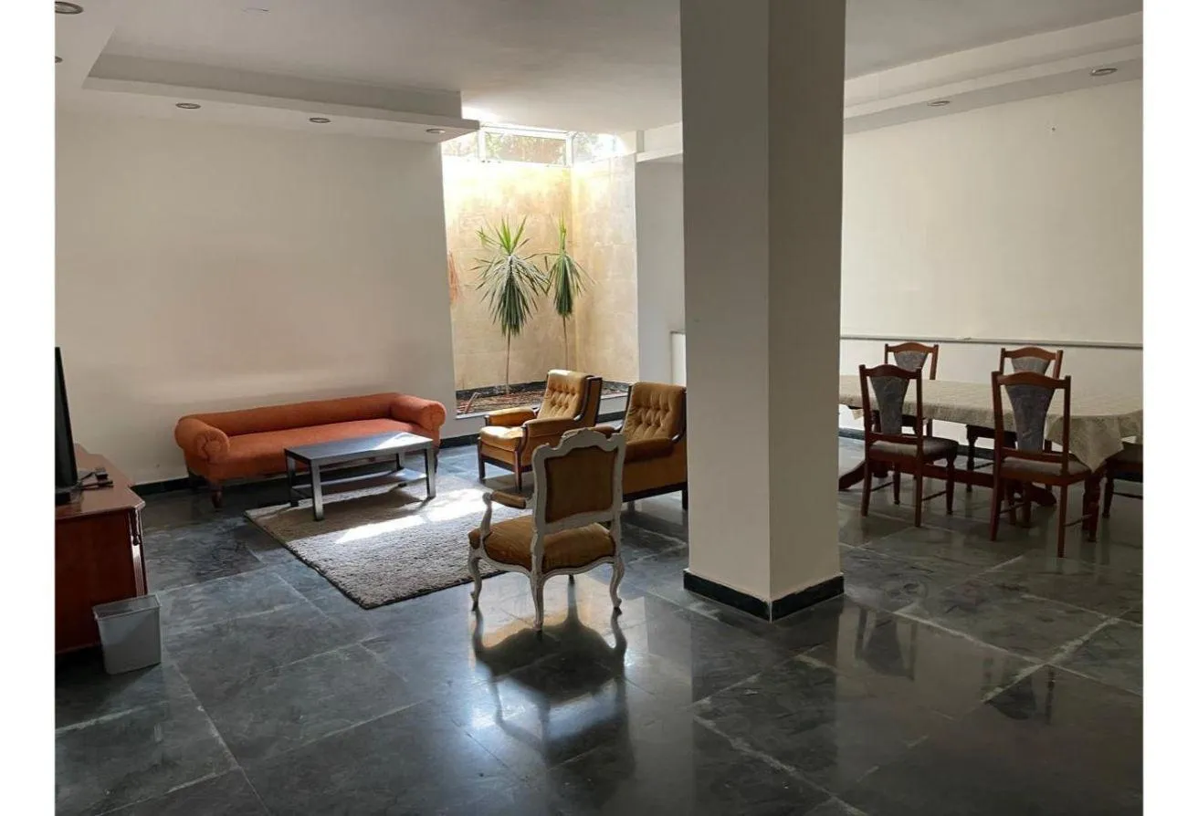 Gallery Image 25