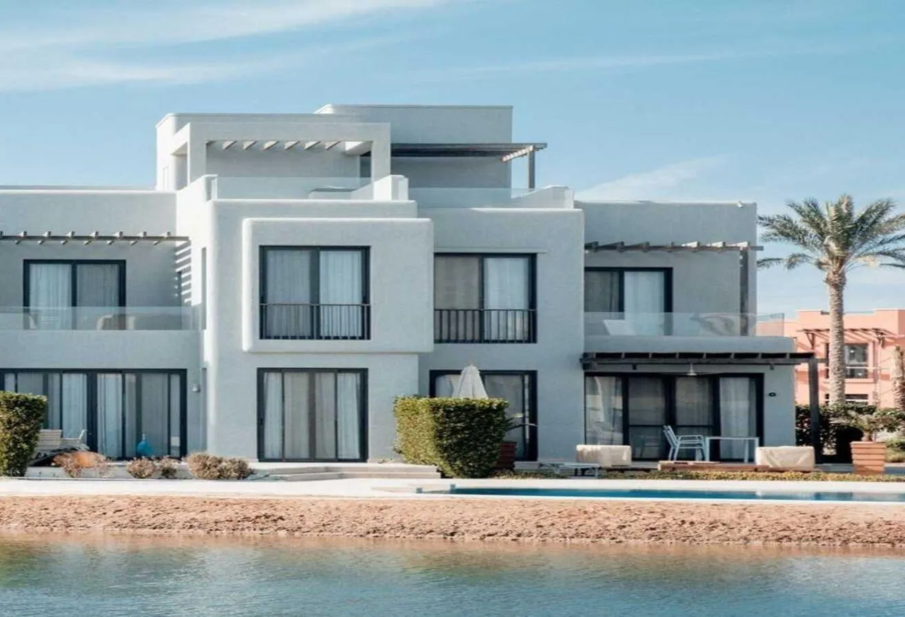 Sale in Fanadir Bay: Villa for sale in Al Gouna- Finished-Delivery 1 yr