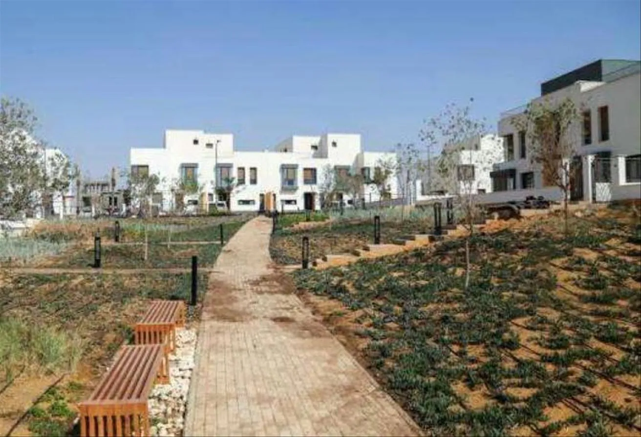 Sale in Villette: Premium location old phase Twin at villette     .