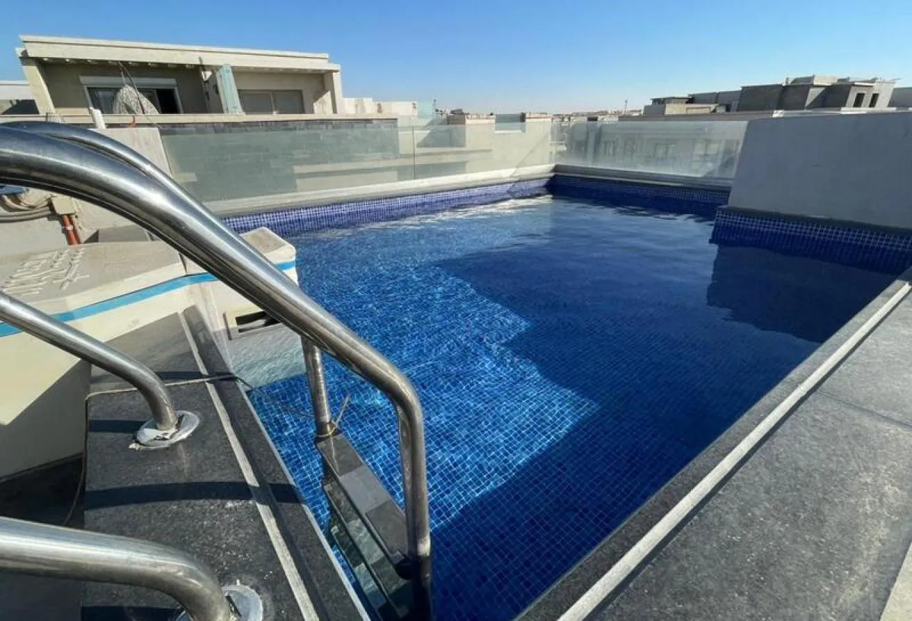 Rent in Galleria Residences: Penthouse for rent with private pool in New Cairo