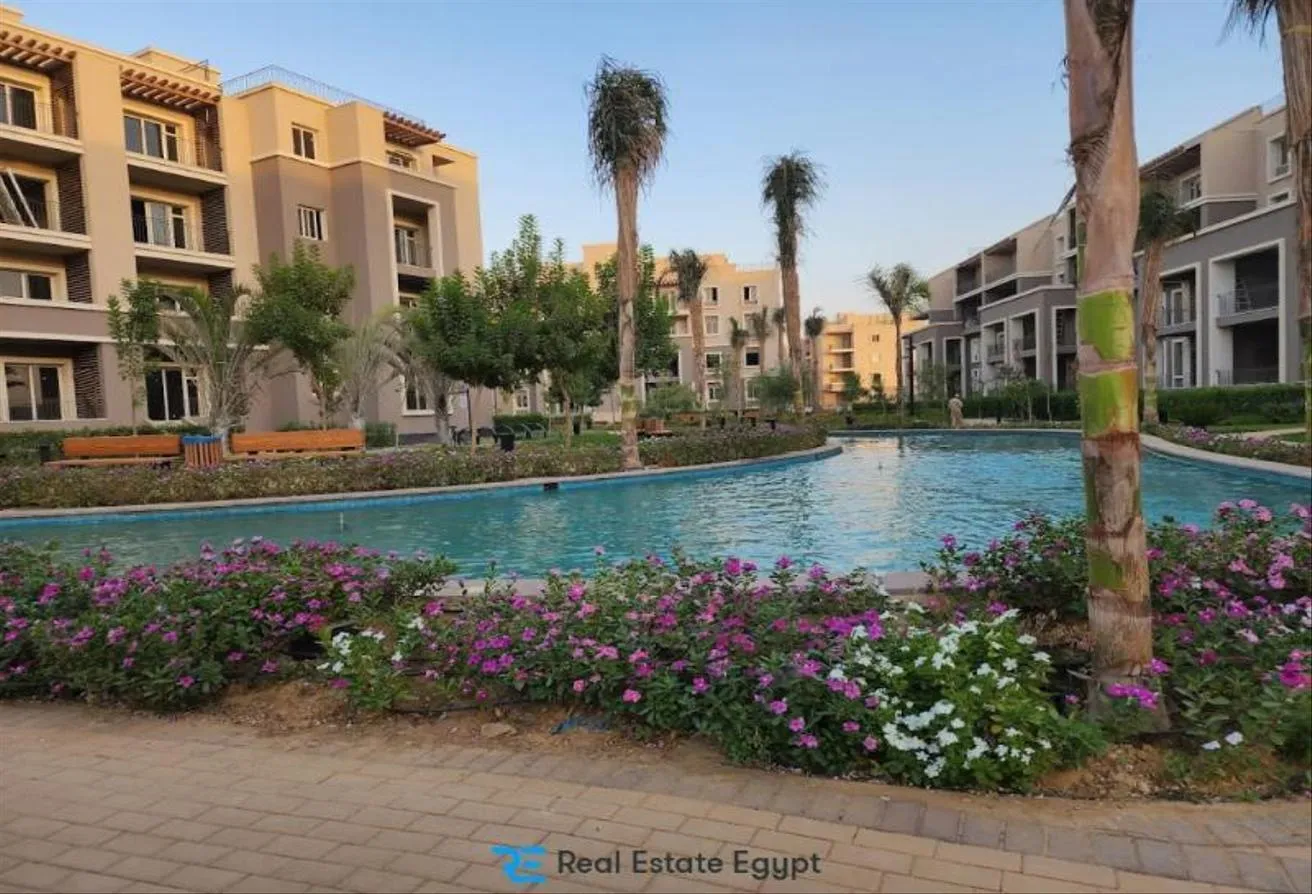 Sale in October Plaza: For sale penthouse 209m + 149m roof in October Pla