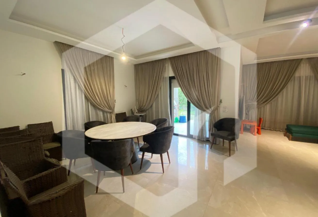 Rent in Palm Hills WoodVille: Villa furnished for rent in Woodville, Palm Hills 