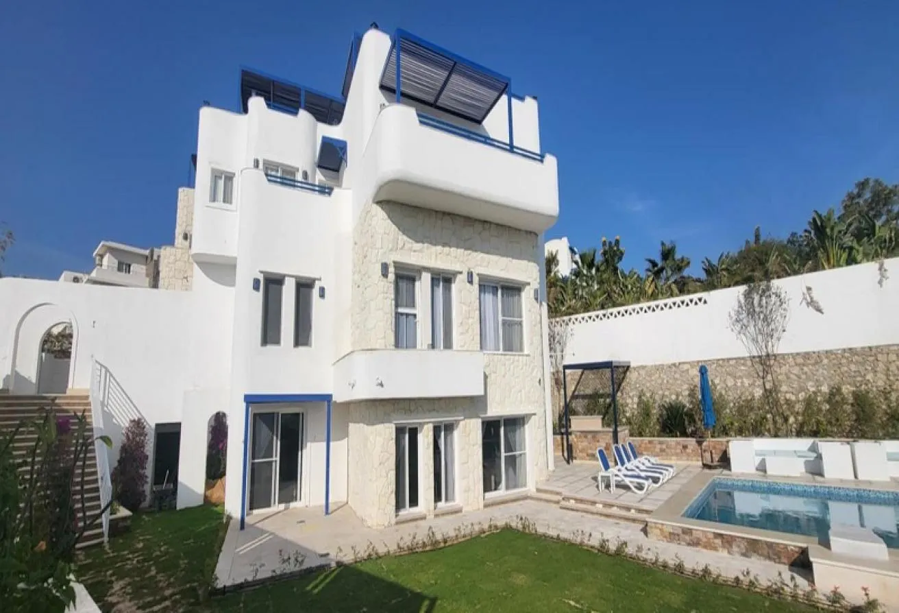 Sale in Sahl Hasheesh Resort: villa for sale in sahl  hasheesh (Amaros )
