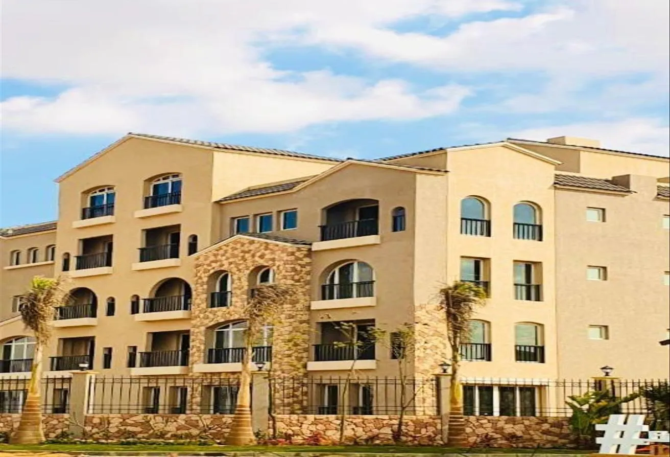Sale in Mostakbal City - Future City: شقة للبيع مع الاهلي صبور بالتقسيط علي 13 سنة
