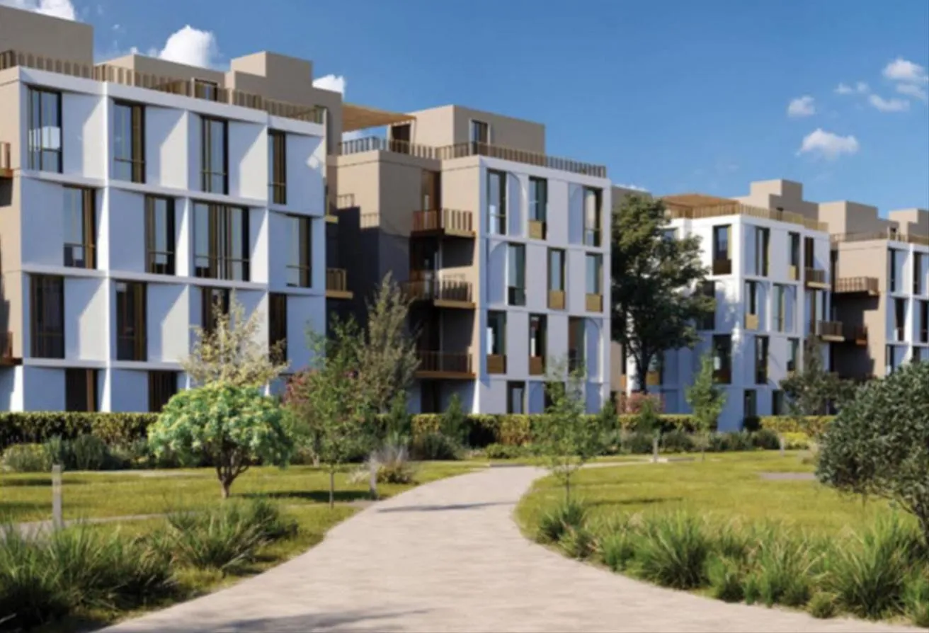 Sale in Vye Sodic: Own Luxury House in Vye Sodic with Installment 10y