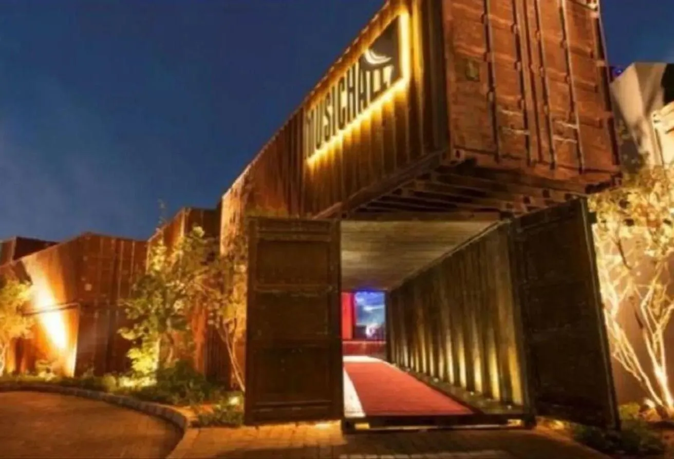 Gallery Image 10