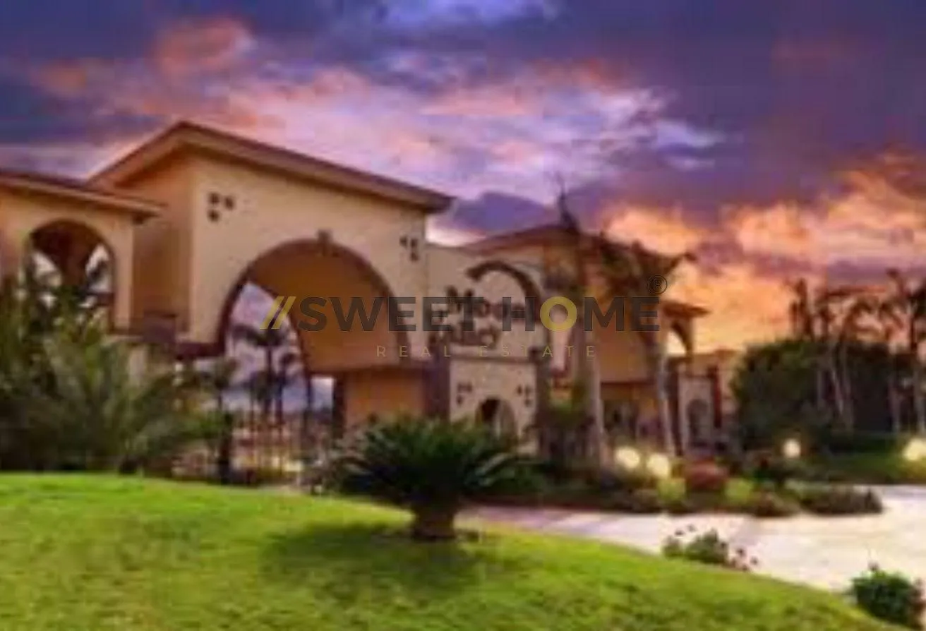 Sale in Moon Valley: Twin house for sale in Moon Valley 1 prime locatio