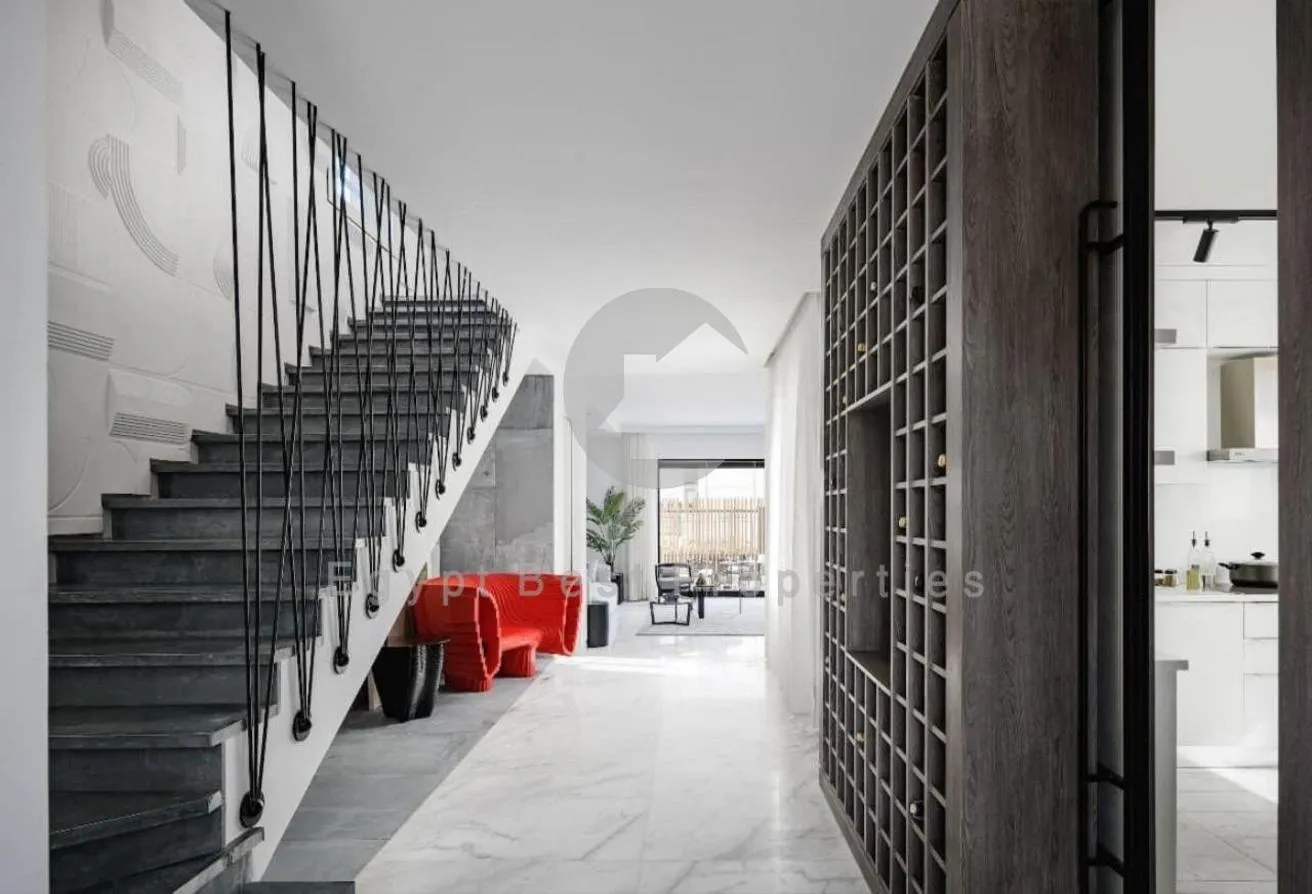 Gallery Image 6