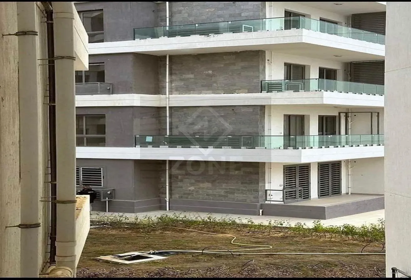 Sale in Noor City: Vila B for sale in Noor City