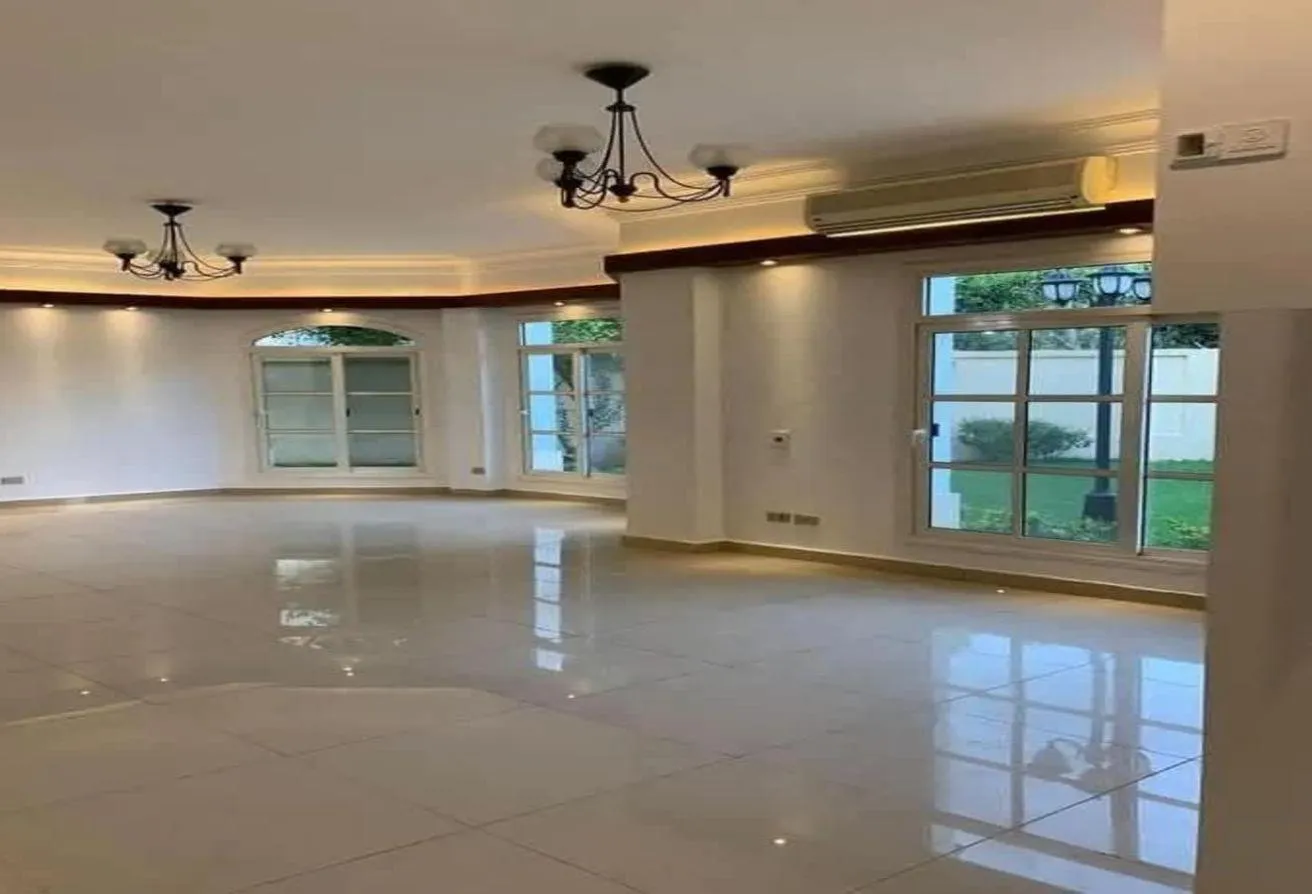 Sale in Lugar: With only 1 million DP over 12YRS Villa in Zayed