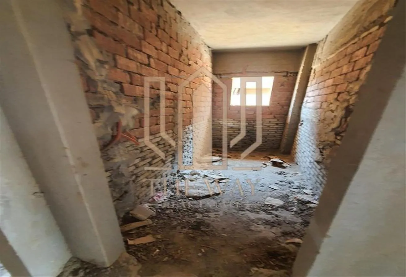 Gallery Image 16