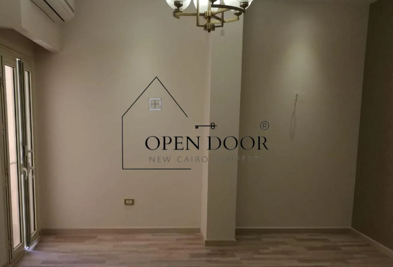 Sale in West Golf: Villa Ready To Move in PK1