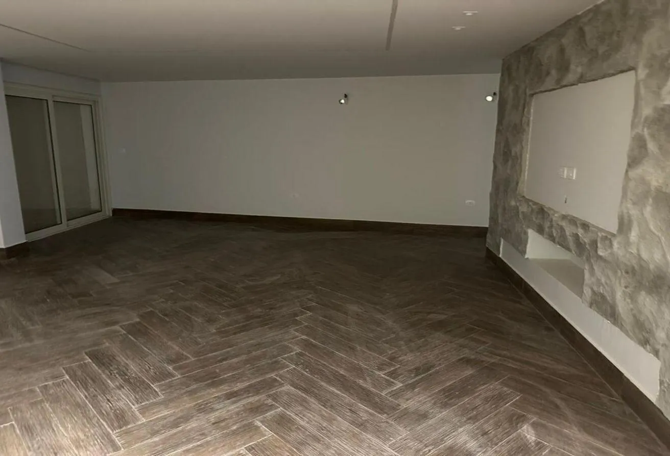 Gallery Image 15