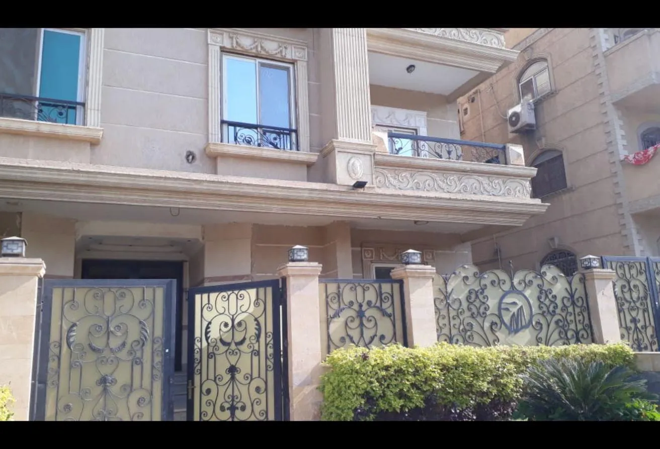 Gallery Image 15